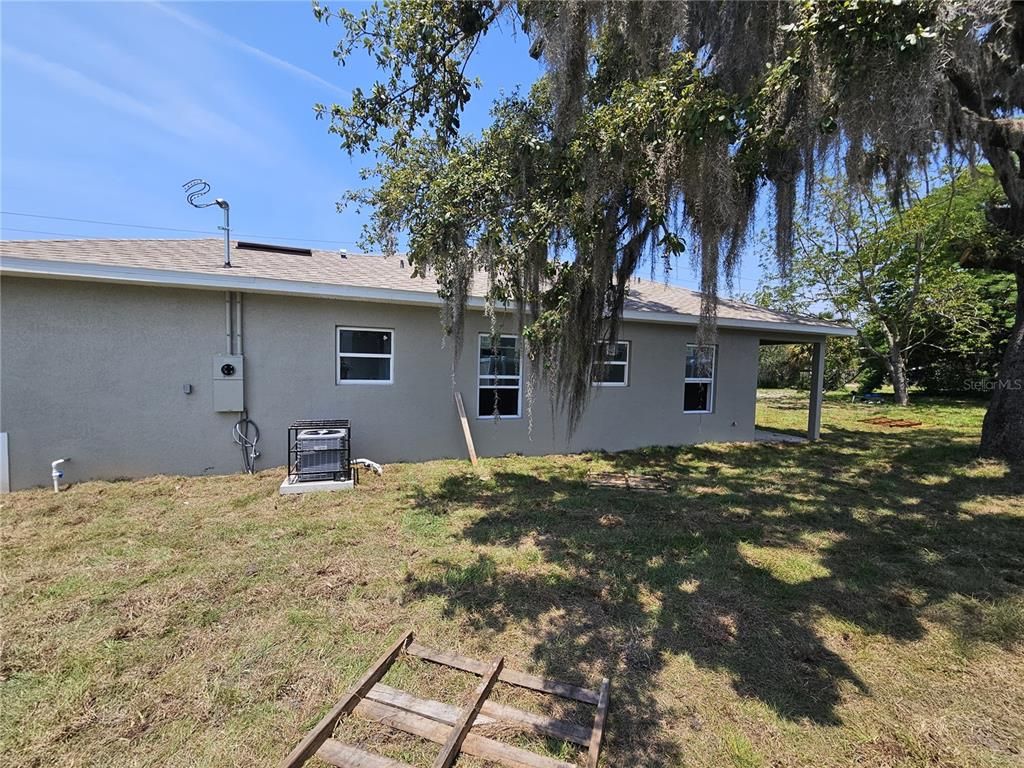 Backyard, Exterior