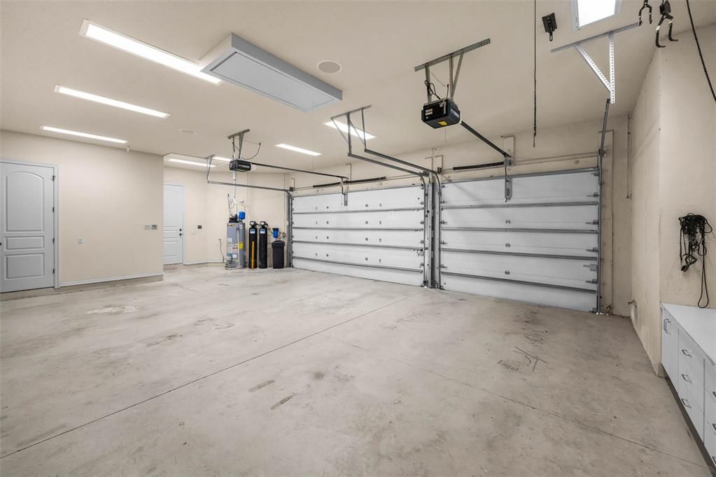 Garage, Interior, Recessed Lighting