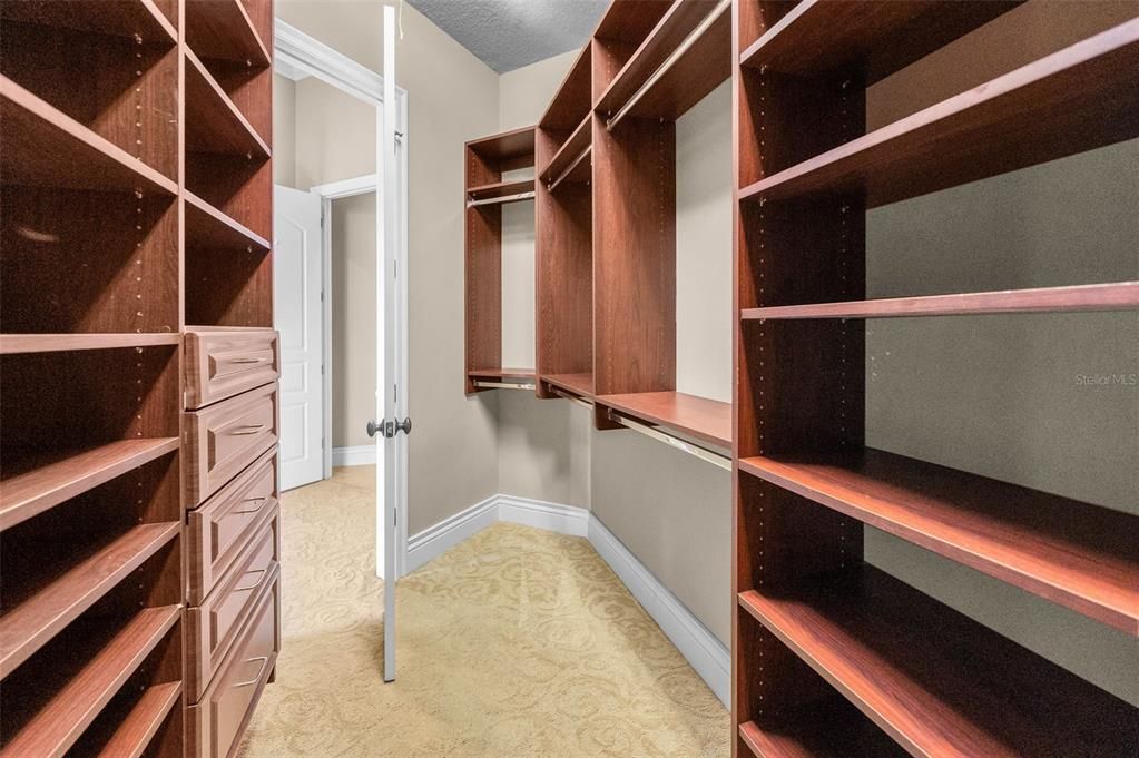 Interior, Walk-in Closets
