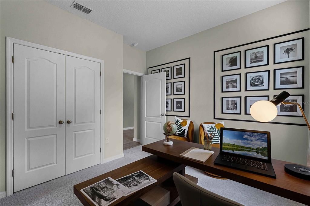 Home Office, Interior