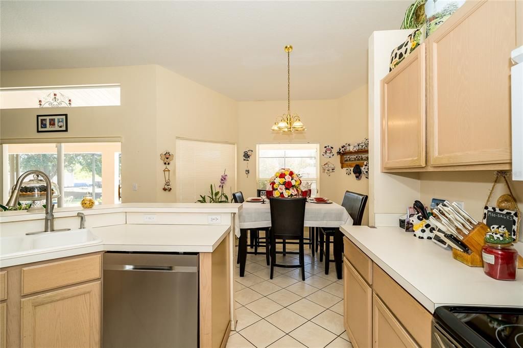 Dining room, Interior, Kitchen, Pendant Lights
