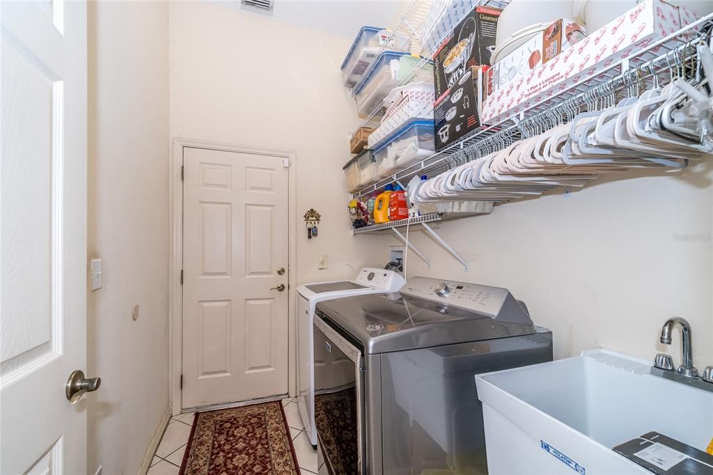 Interior, Washer
