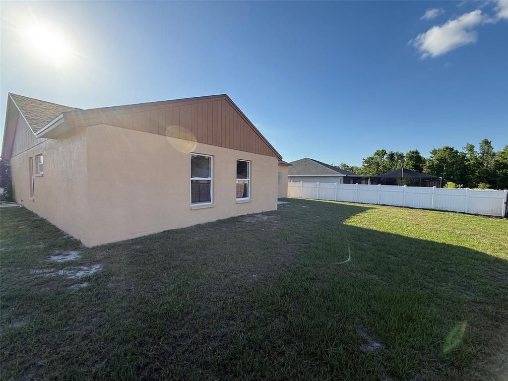 Backyard, Exterior