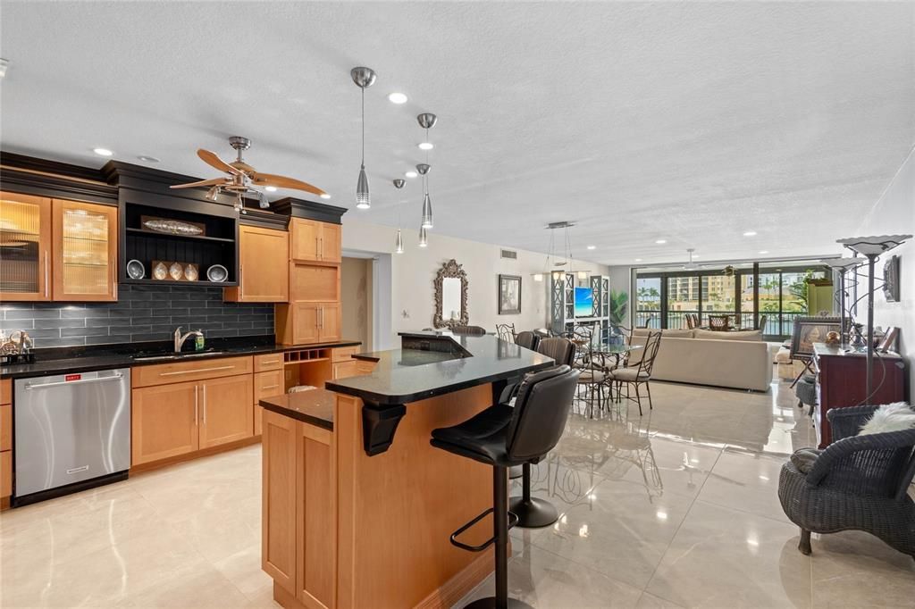 Dining room, Interior, Kitchen, Living room, Pendant Lights, Recessed Lighting, Stainless Steel Appliances