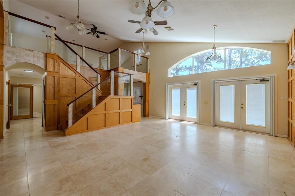 Chandelier, Interior, Pendant Lights
