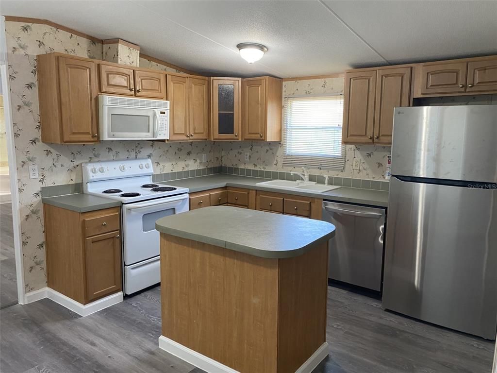 Interior, Kitchen, Stainless Steel Appliances, Wood Texture Flooring