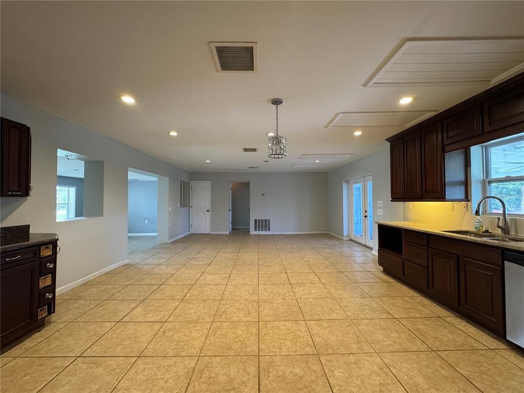 Interior, Kitchen, Pendant Lights, Recessed Lighting