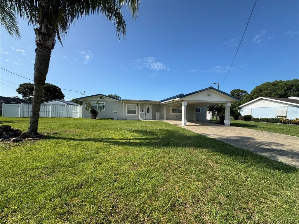Backyard, Exterior
