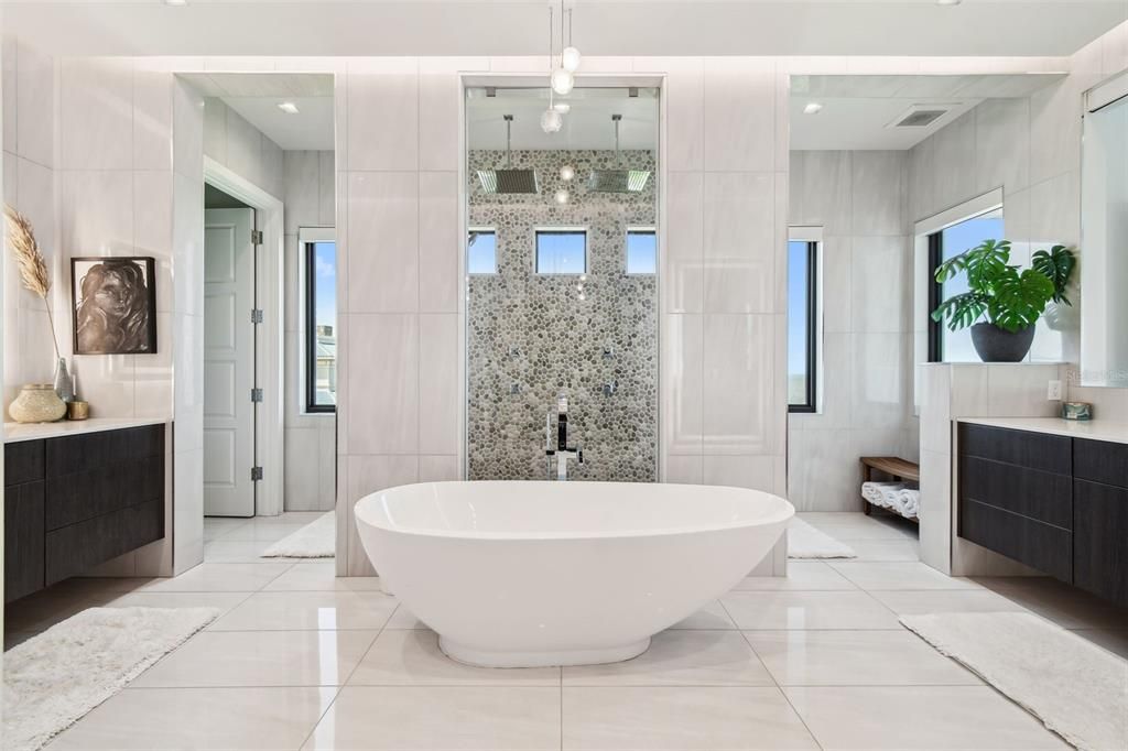 Bathroom, Free Standing Baths, Glass Shower, Interior, Pendant Lights, Recessed Lighting