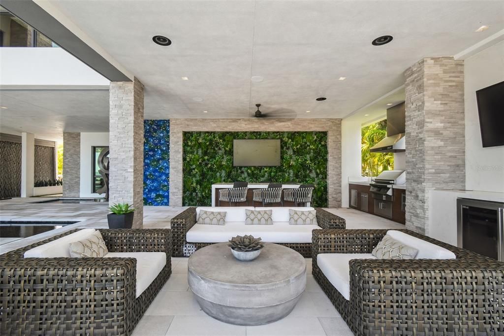 Exterior, Interior, Living room, Recessed Lighting