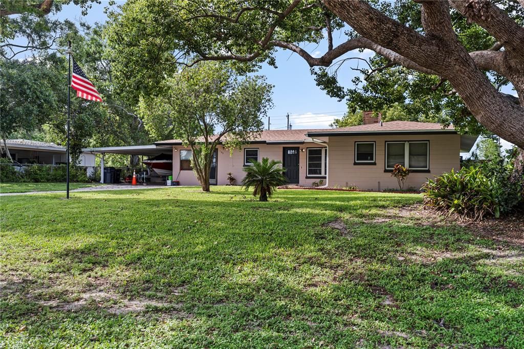 Backyard, Exterior