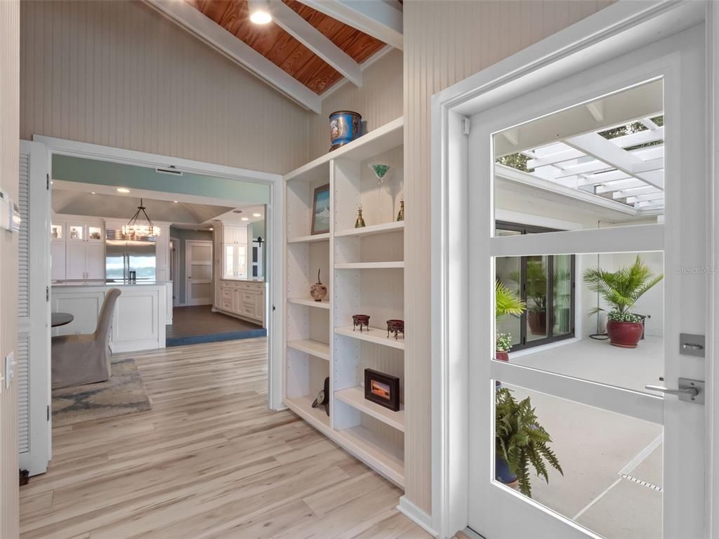 Chandelier, Interior, Pendant Lights, Recessed Lighting, Wooden Ceilings, Wood Texture Flooring