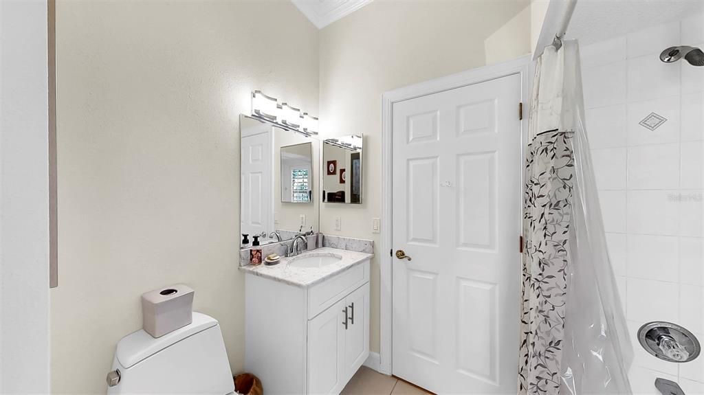 Bathroom, Interior