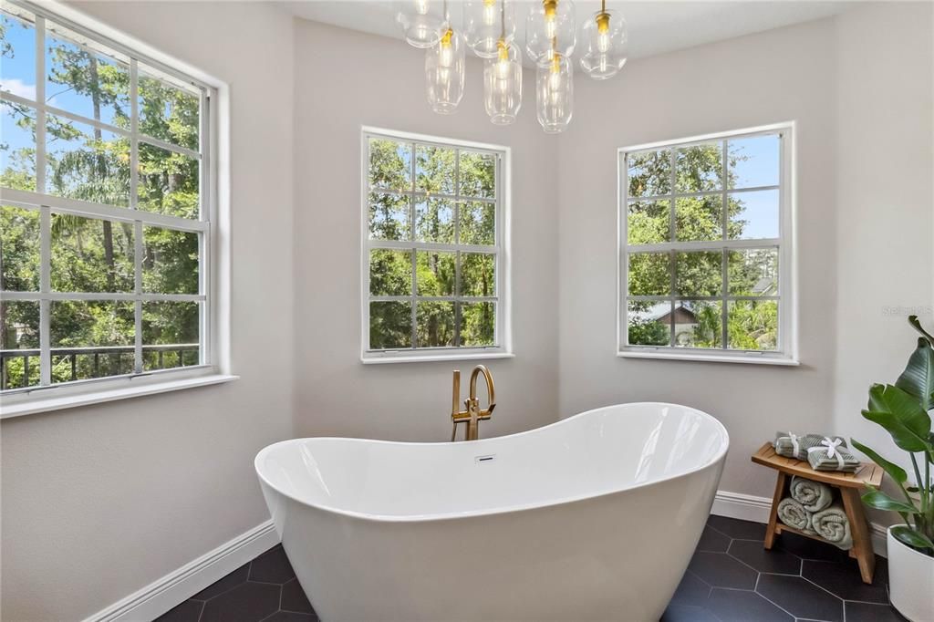 Bathroom, Free Standing Baths, Interior