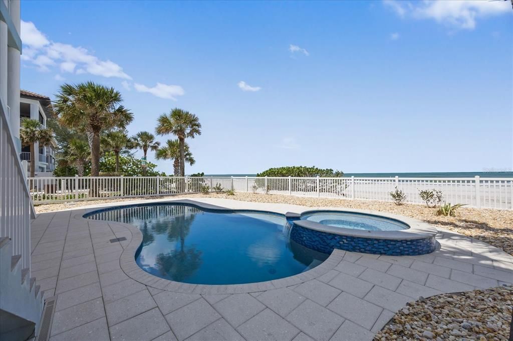 Exterior, Pool, Water