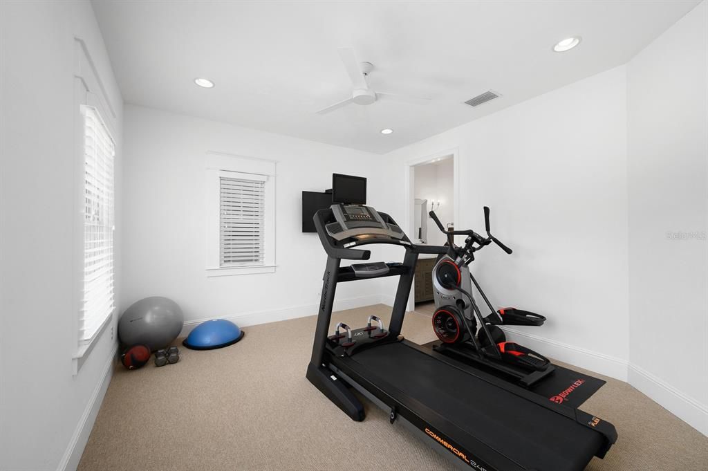 Fitness Equipment, Interior, Recessed Lighting
