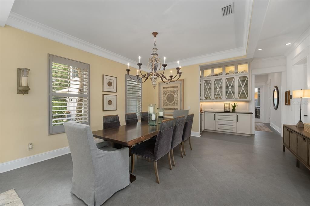 Chandelier, Dining room, Interior, Recessed Lighting