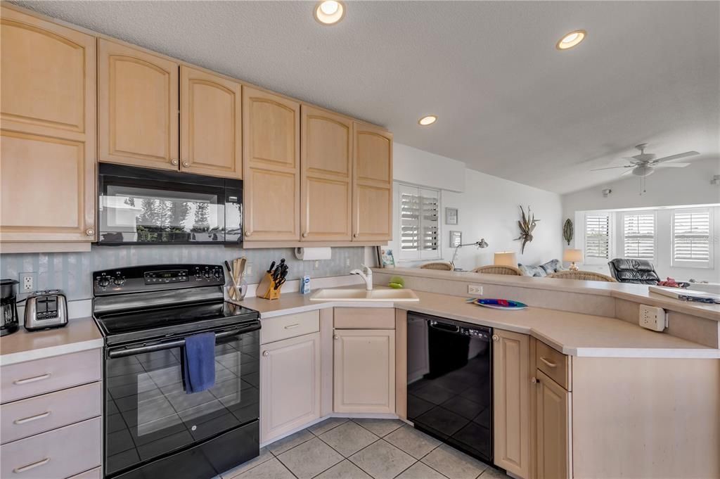 Interior, Kitchen, Recessed Lighting