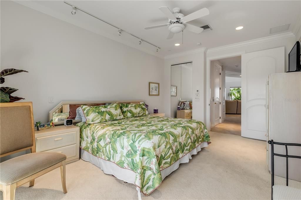 Bedroom, Interior, Recessed Lighting