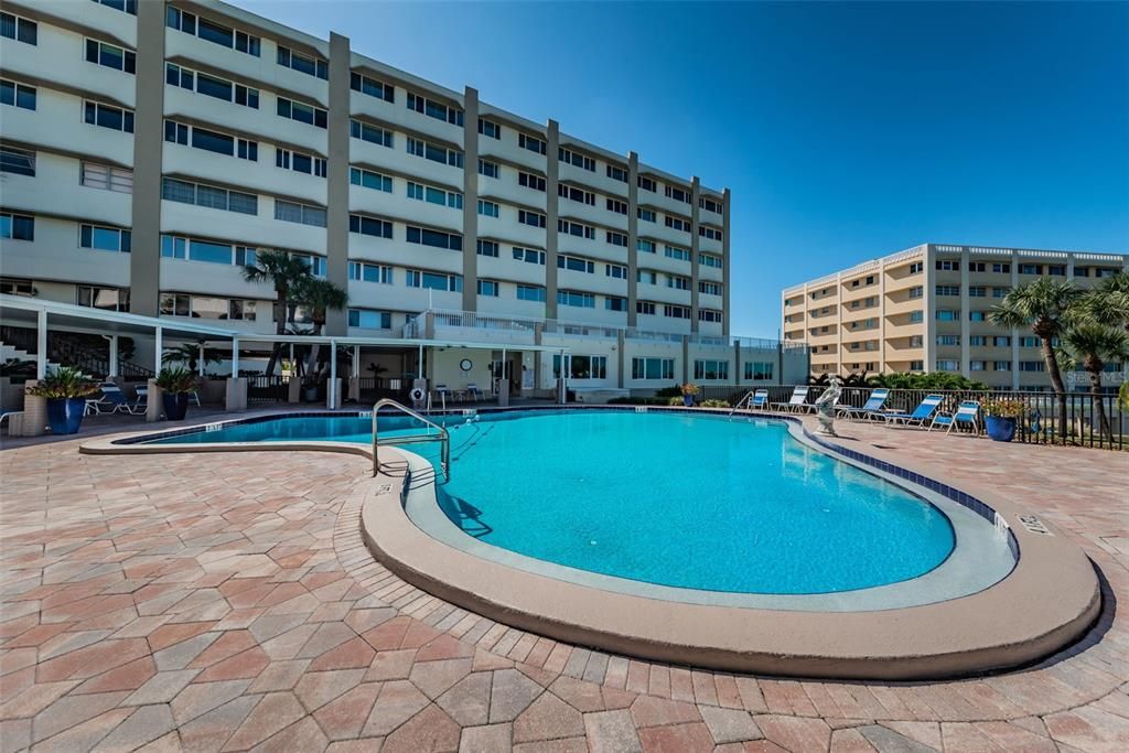 Exterior, Pool