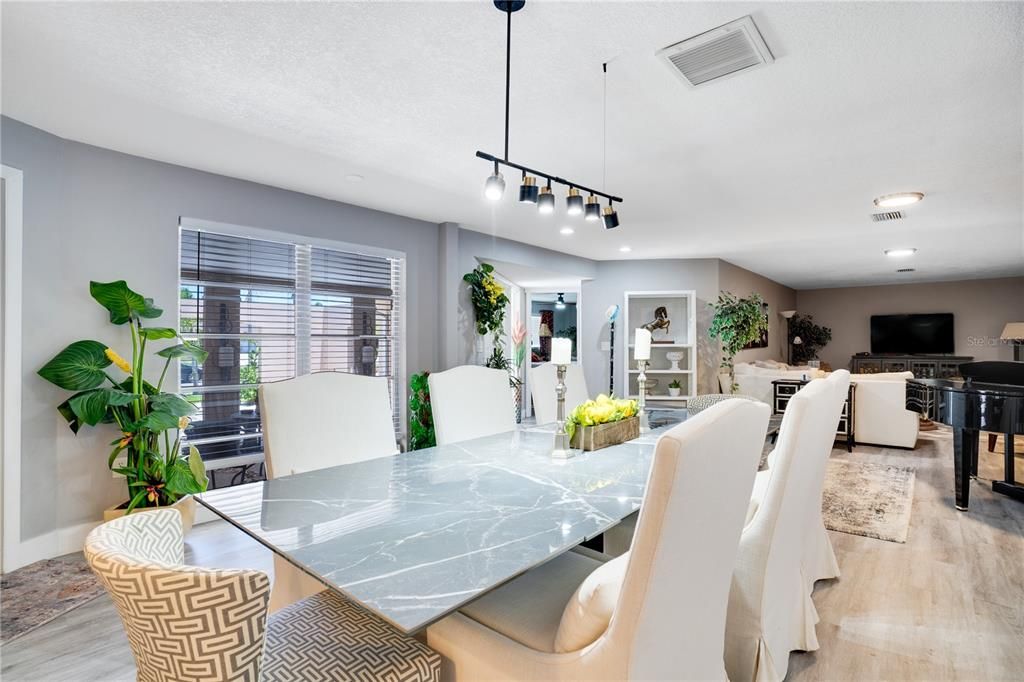 Dining room, Interior, Living room, Pendant Lights, Recessed Lighting, Wood Texture Flooring
