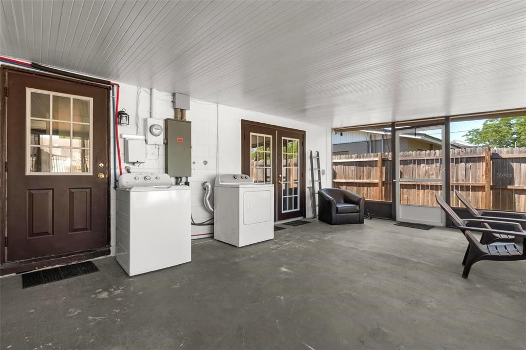 Exterior, Washer