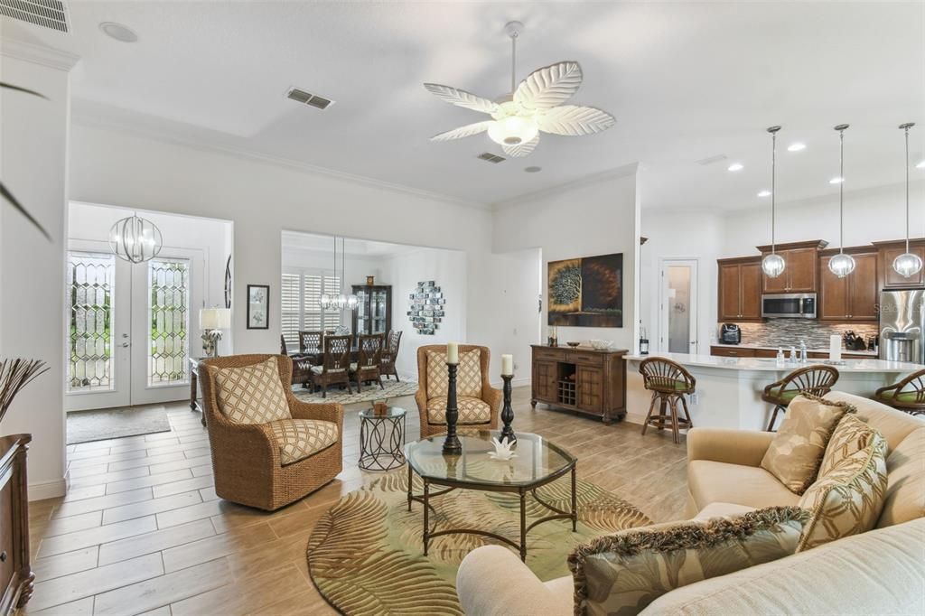 Dining room, Interior, Kitchen, Living room, Pendant Lights, Recessed Lighting, Wood Texture Flooring
