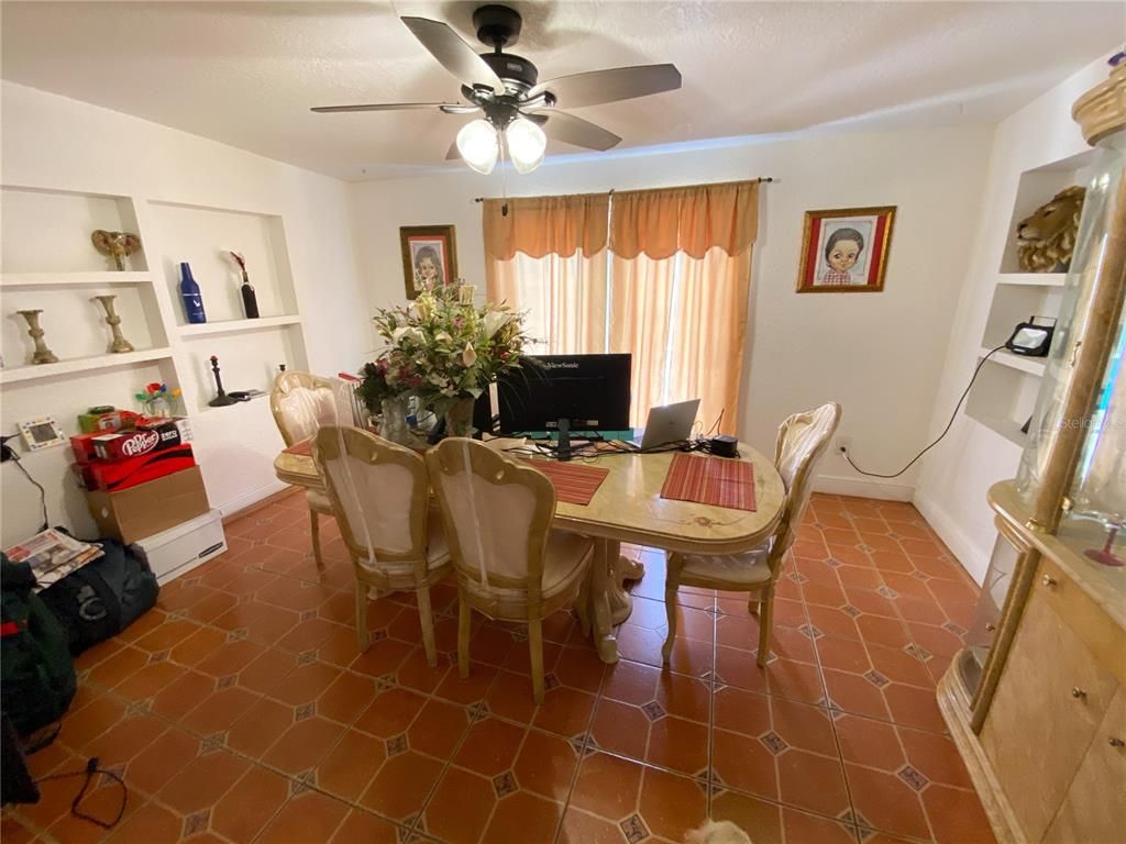Dining room, Interior