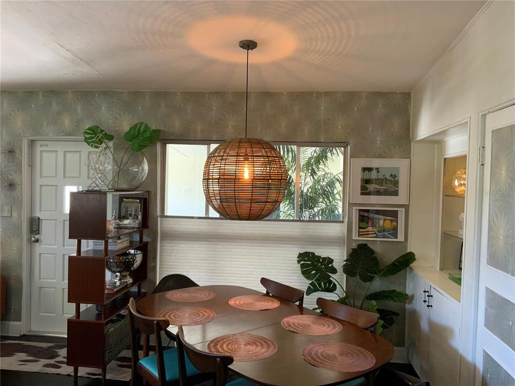 Dining room, Interior, Pendant Lights