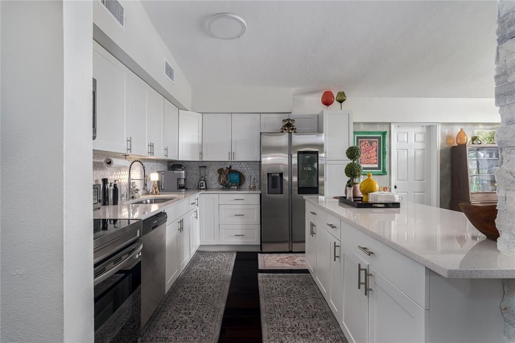 Interior, Kitchen, Stainless Steel Appliances, Wood Texture Flooring