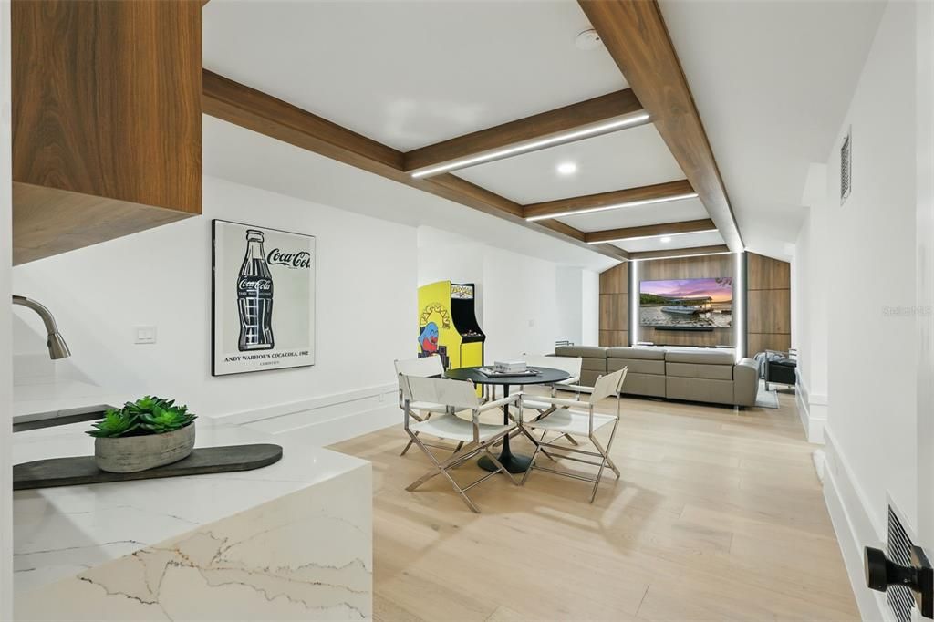 Dining room, Interior, Living room, Recessed Lighting, Wooden Beams, Wood Texture Flooring