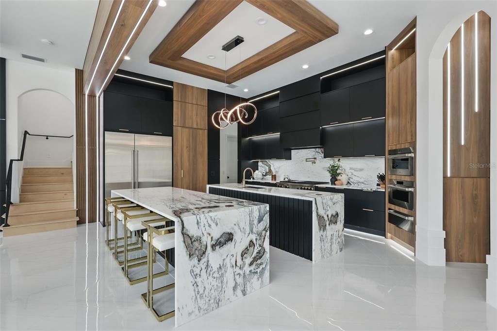 Interior, Kitchen, Pendant Lights, Recessed Lighting, Stainless Steel Appliances