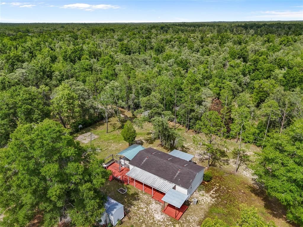Exterior, Drone