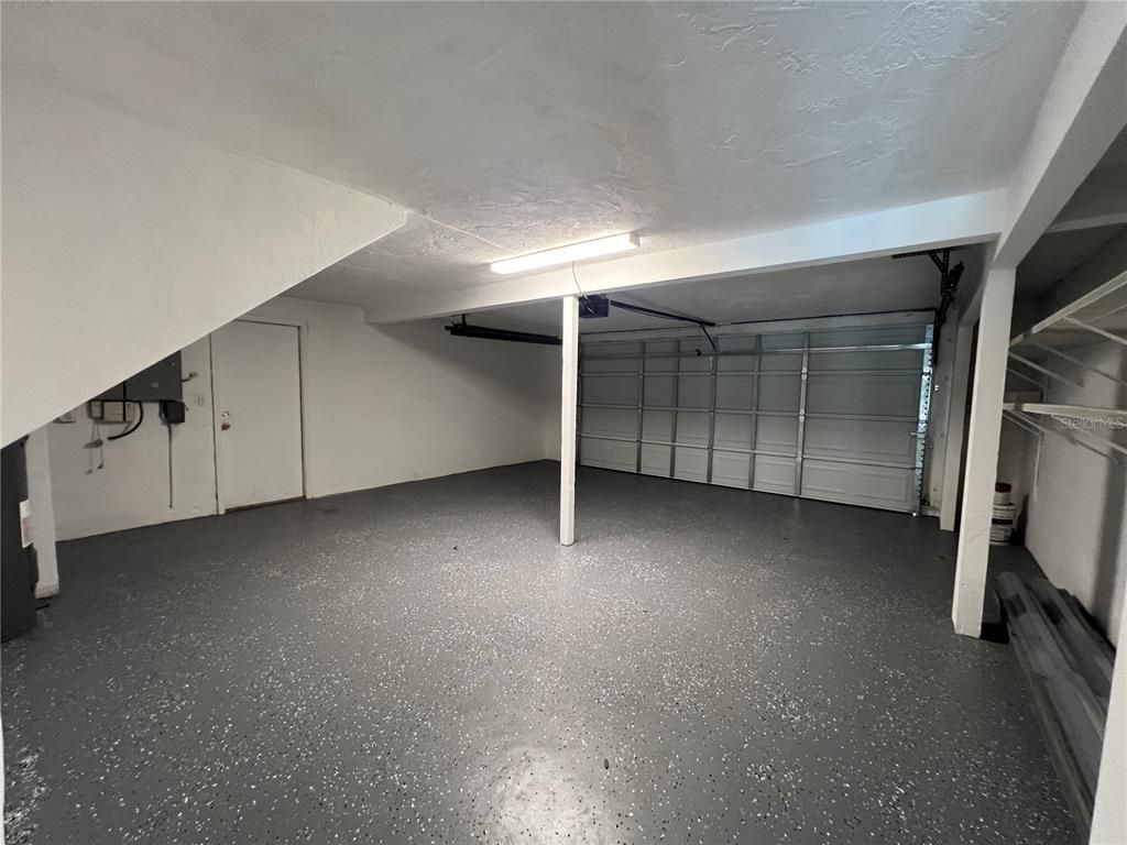 Garage, Interior
