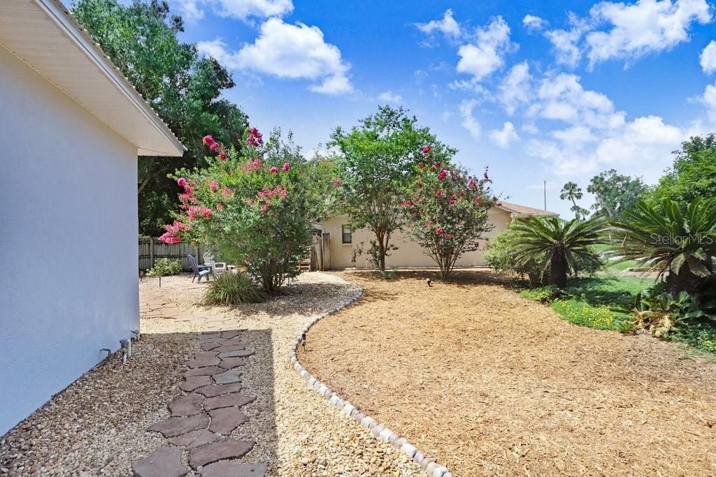 Backyard, Exterior