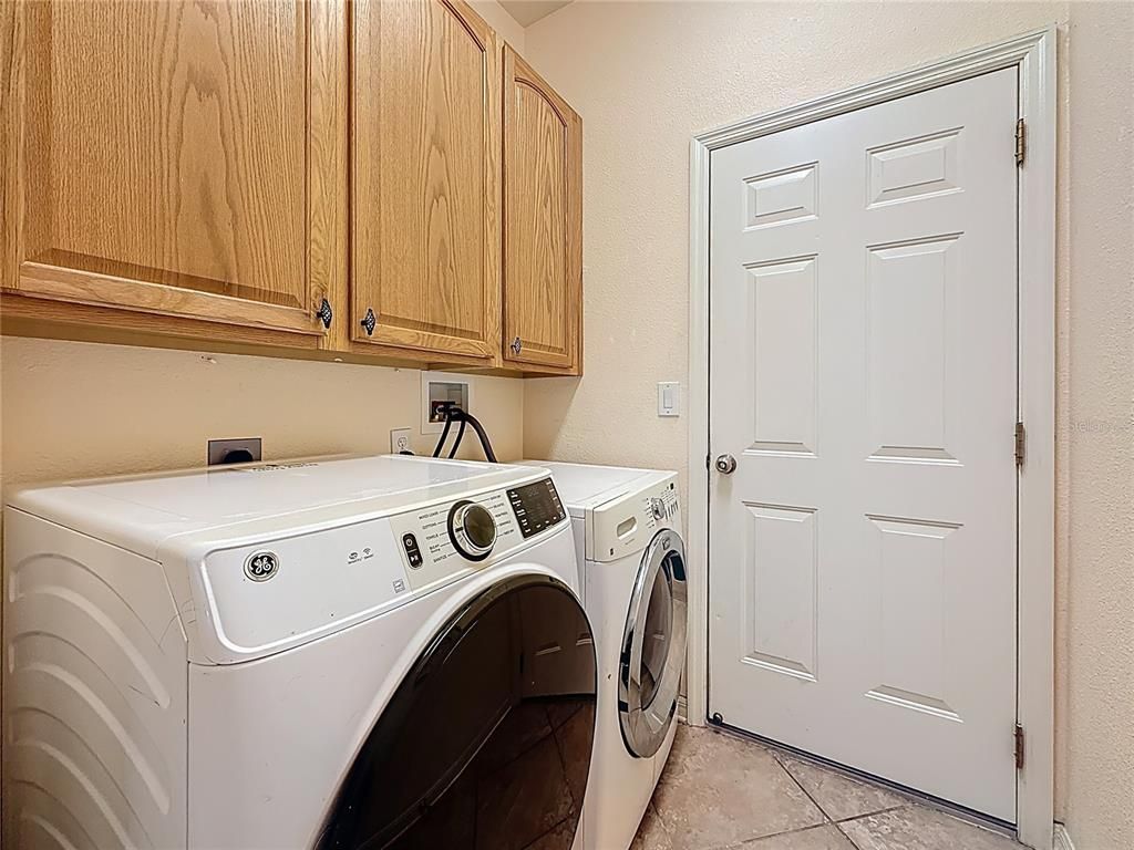 Interior, Washer
