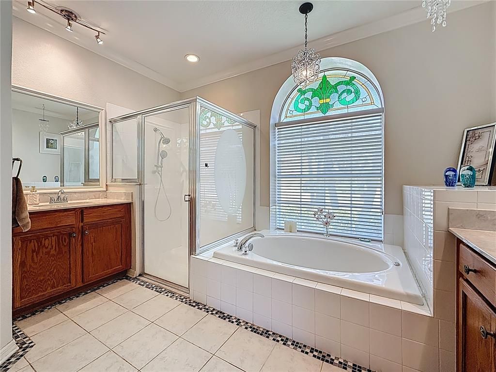 Bathroom, Glass Shower, Interior, Pendant Lights, Recessed Lighting