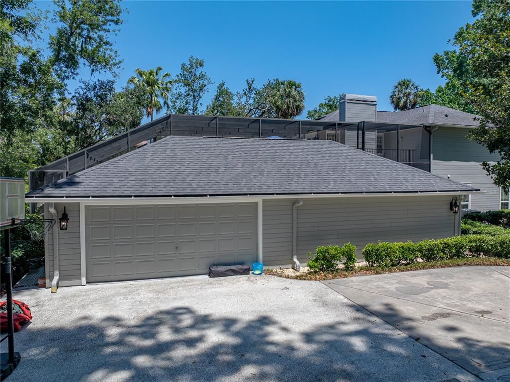 Detached Garage, Exterior
