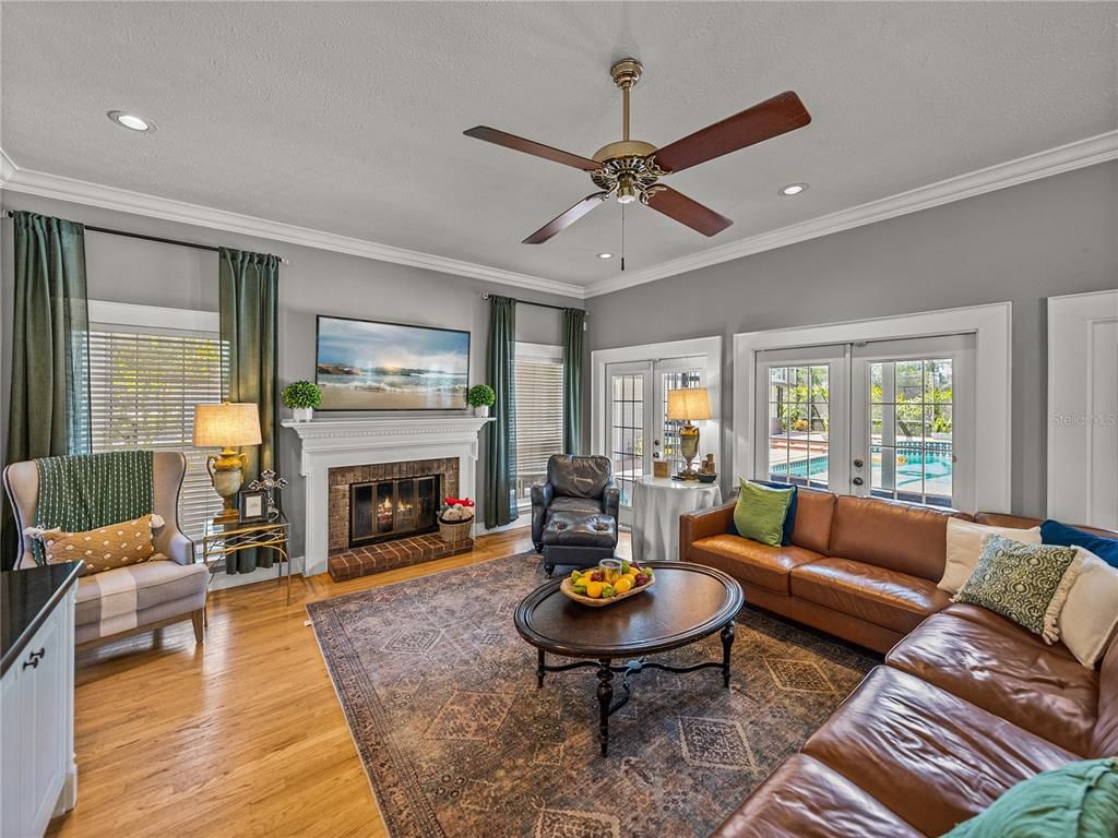 Fireplace, Interior, Living room, Recessed Lighting, Wood Texture Flooring
