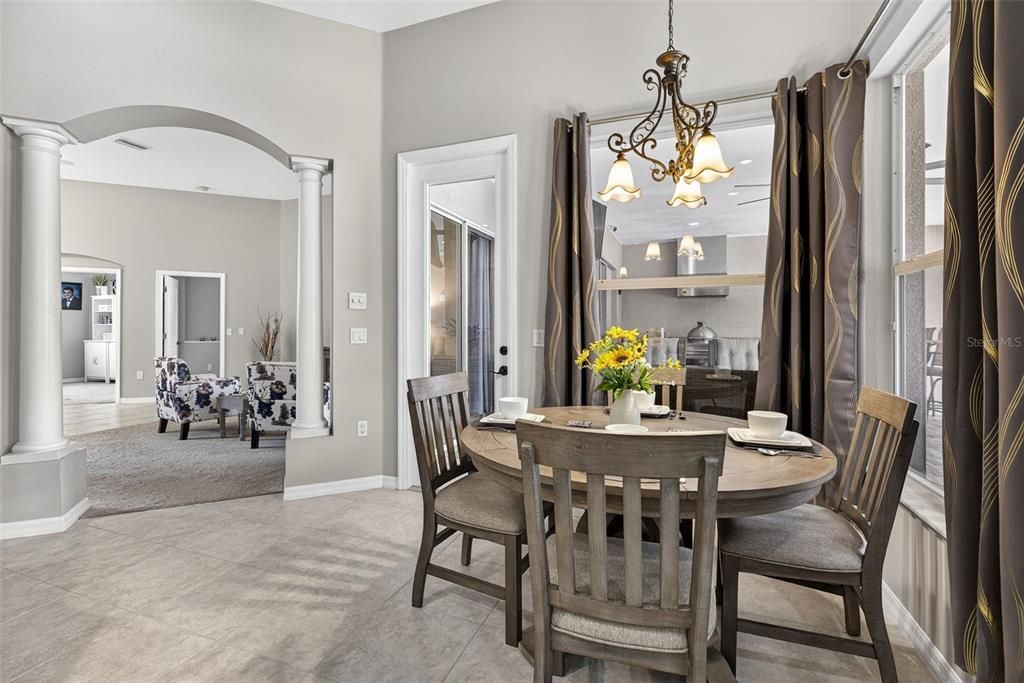 Dining room, Interior, Pendant Lights