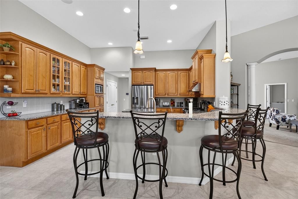 Interior, Kitchen, Pendant Lights, Recessed Lighting, Stainless Steel Appliances