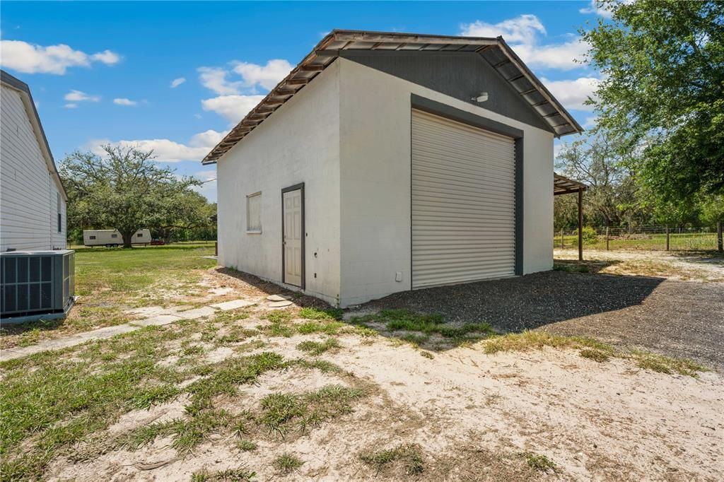 Backyard, Detached Garage, Exterior