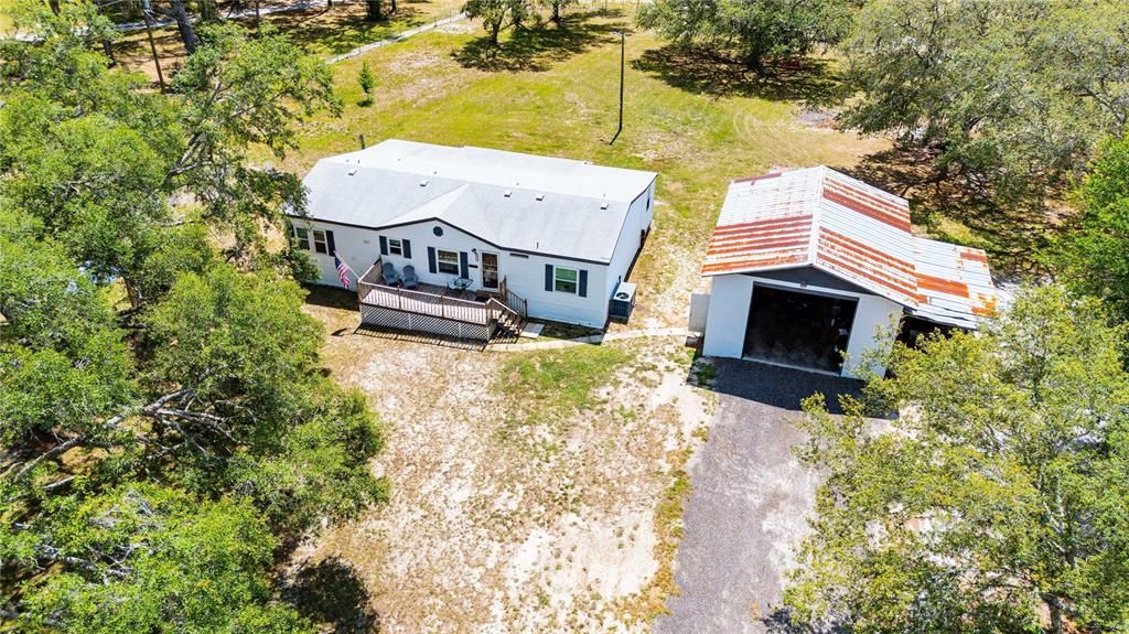 Exterior, Drone