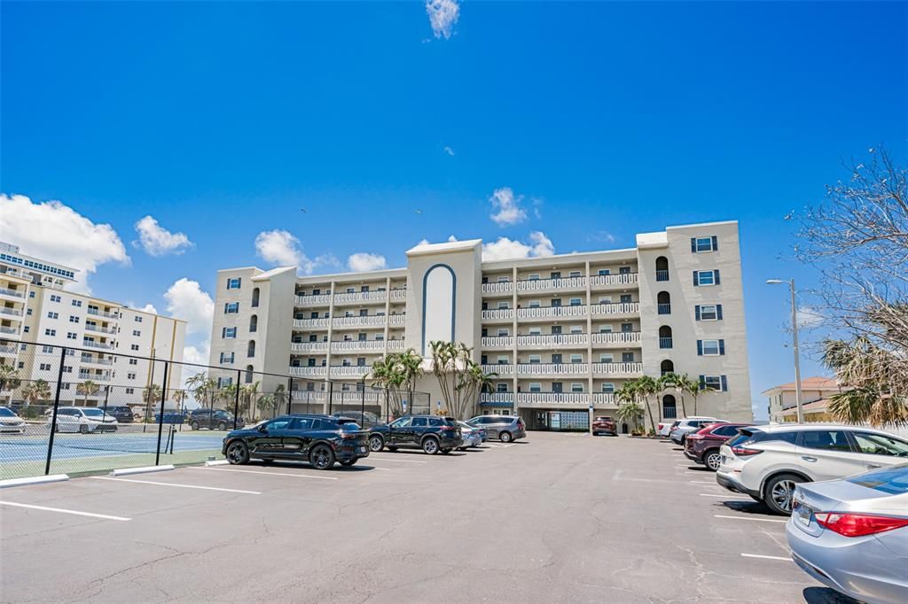 Exterior, Facade, Condo Building