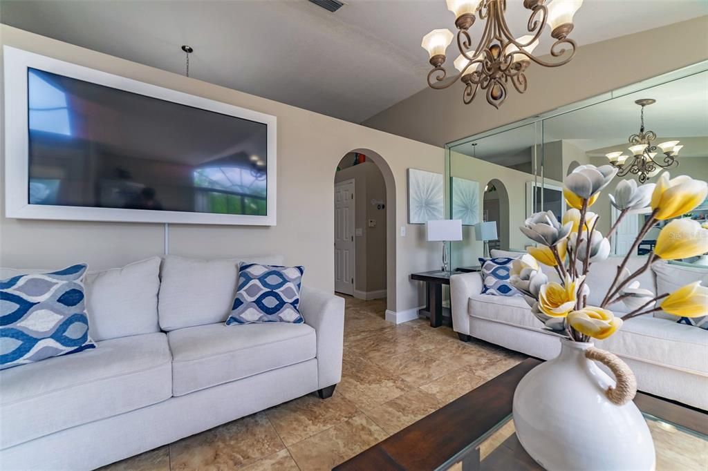 Chandelier, Interior, Living room