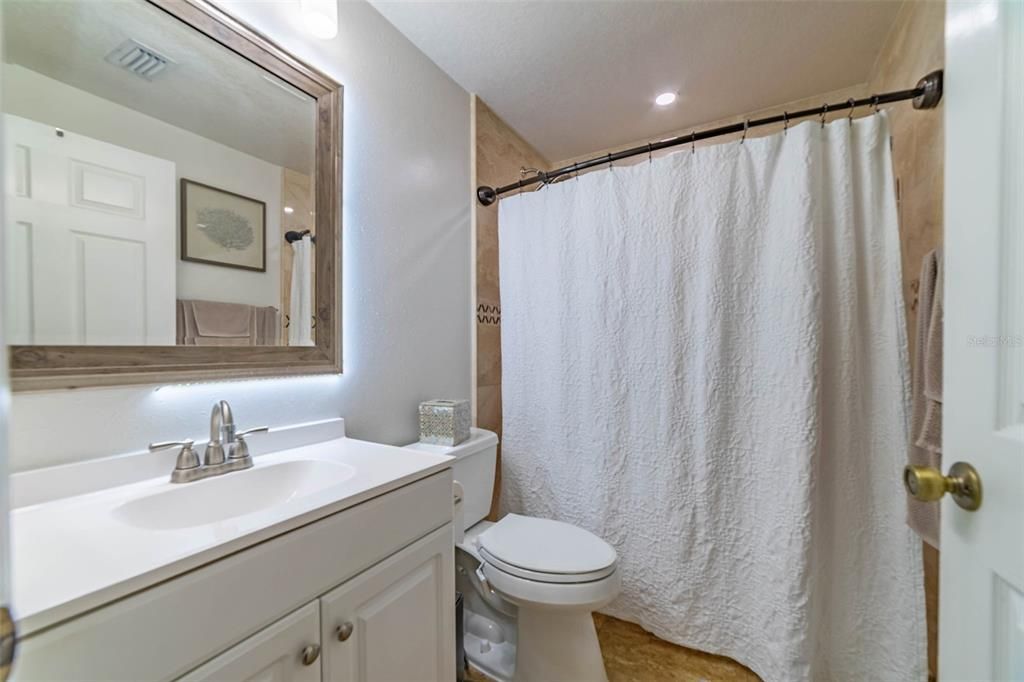 Bathroom, Interior, Recessed Lighting