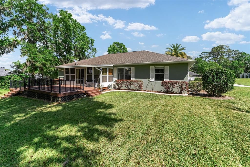 Backyard, Exterior