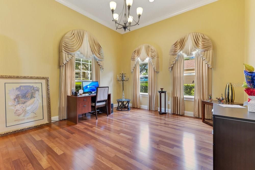 Chandelier, Home Office, Interior, Recessed Lighting, Wood Texture Flooring