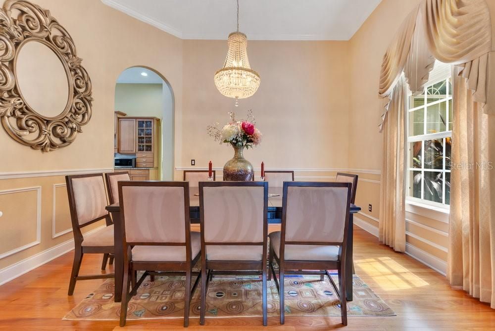 Chandelier, Dining room, Interior, Wood Texture Flooring