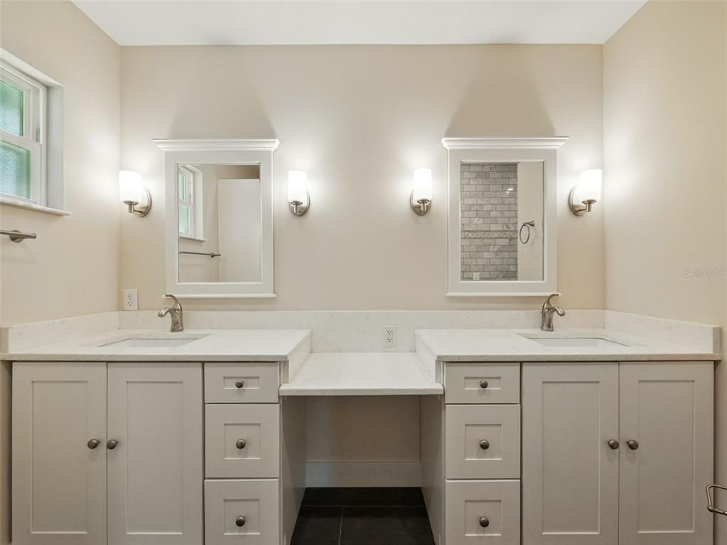 Bathroom, Dual Sink Vanities, Interior